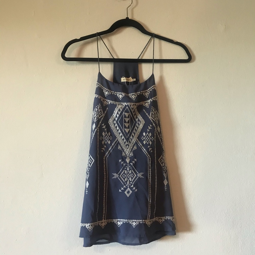 Cute lilac purple ish tak top blouse